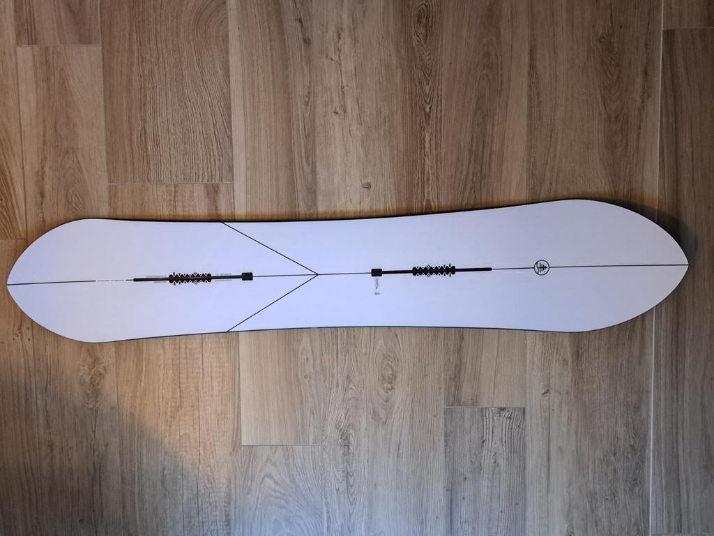 Burton show stopper nieuw 158 topboard!, Sport en Fitness, Snowboarden, Ophalen