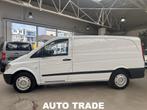 MERCEDES BENZ VITO | 2.2D | LICHTE VRACHT | TREKHAAK | AIRCO, Auto's, Mercedes-Benz, 4 deurs, Achterwielaandrijving, Zwart, 4 cilinders
