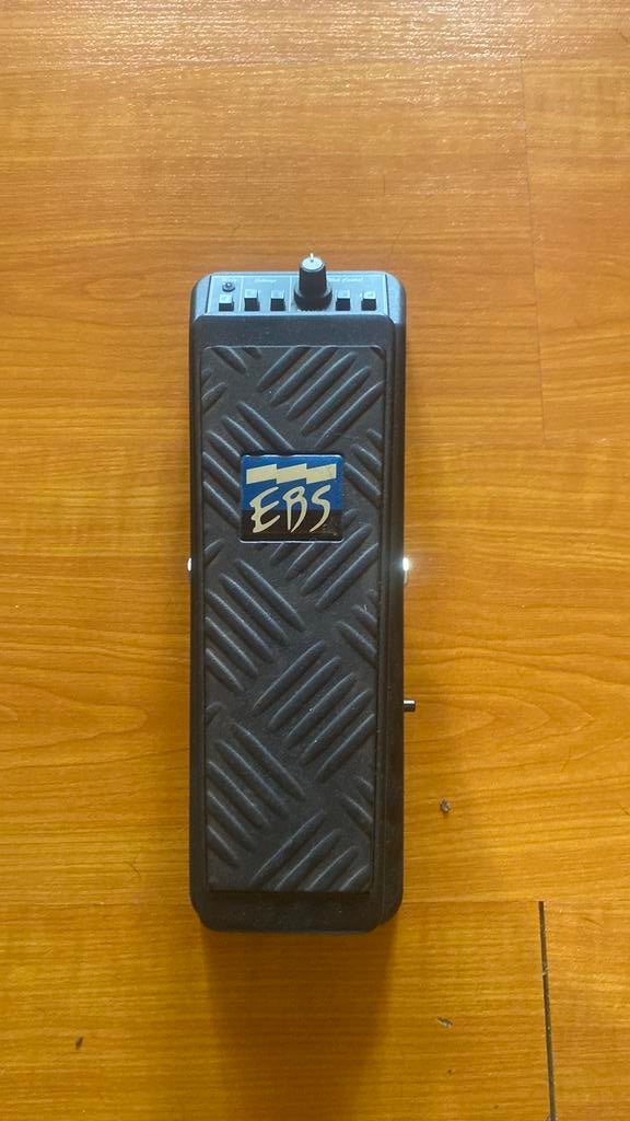 EBS WAH ONE BASS, Muziek en Instrumenten, Ophalen, Zo goed als nieuw, Wah Wah