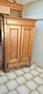 bonheur du jour aménagé en penderie, 25 à 50 cm, Avec espace de penderie, 100 à 150 cm, Utilisé