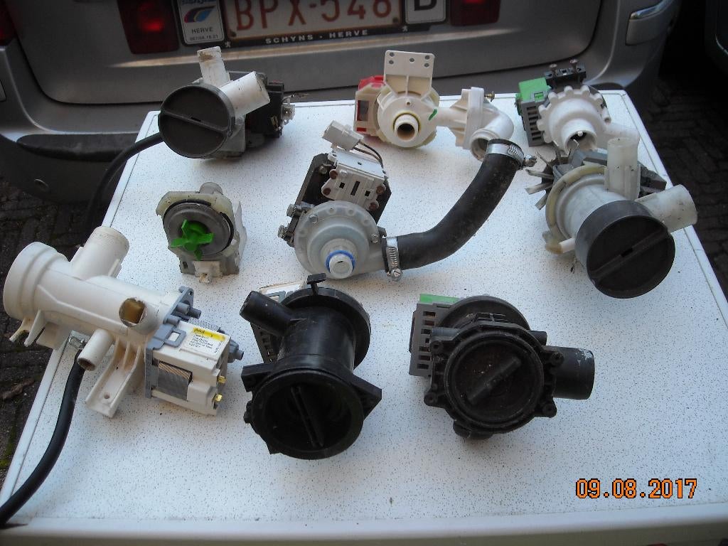 Pompe de vidange machine à laver, lave vaisselle, Electroménager, Pièces & Accessoires, Enlèvement ou Envoi, Utilisé