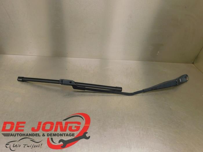 Ruitenwisserarm voor van een Volvo V60, Auto-onderdelen, Ruiten en Toebehoren, Volvo, Gebruikt, 3 maanden garantie, Ophalen of Verzenden