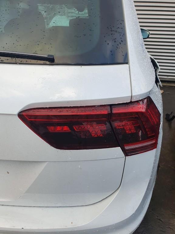 ACHTERLICHT RECHTS Volkswagen Tiguan (AD1) (5NA945208F), Gebruikt, Volkswagen