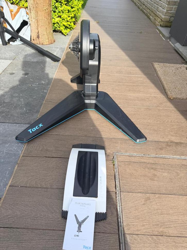 Tackx Flux 2 Smart trainer, Sports & Fitness, Cyclisme, Comme neuf, Autres types, Enlèvement