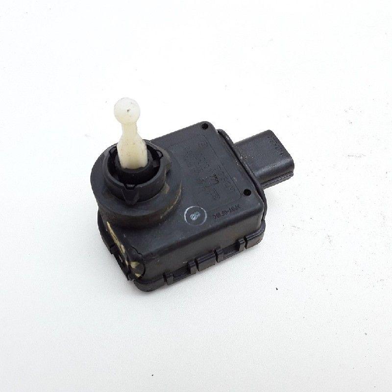 PHARE MOTEUR Mazda 323 P (BA15) (01-1996/09-1998), Utilisé, Mazda