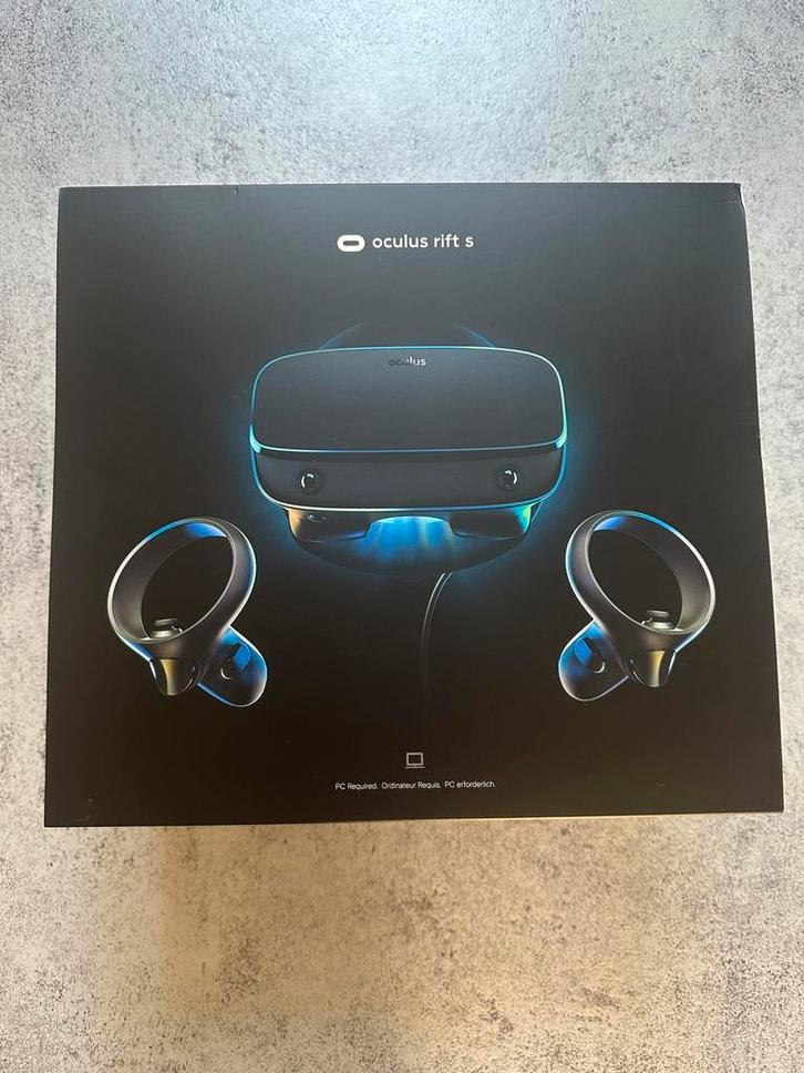 Oculus Rift S VR-bril, Games en Spelcomputers, Virtual Reality, Zo goed als nieuw, Pc, Controller, Ophalen