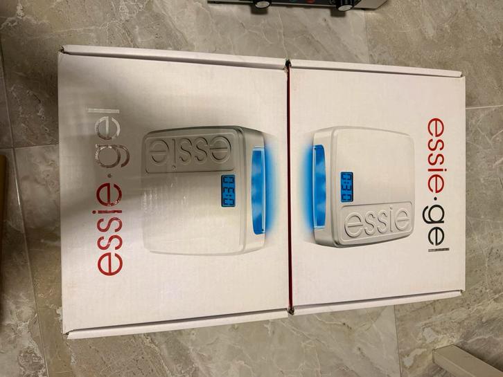 prothésiste Ongulaire machines, Bijoux, Sacs & Beauté, Beauté | Soins du corps, Comme neuf, Enlèvement