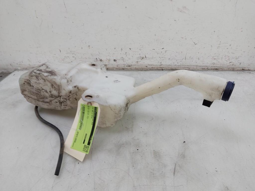 LAVE-GLACE RESERVOIR AVANT Fiat 500 (312) (|52109341|), FCA Germany GmbH, IPC D1-09 Bahnhofsplatz
65423  Rüsselsheim am Main, DE