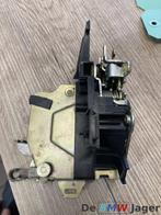 Deurslot mechaniek rechtsvoor BMW E39 8235126, Auto-onderdelen, Gebruikt, Ophalen of Verzenden, BMW, BMW