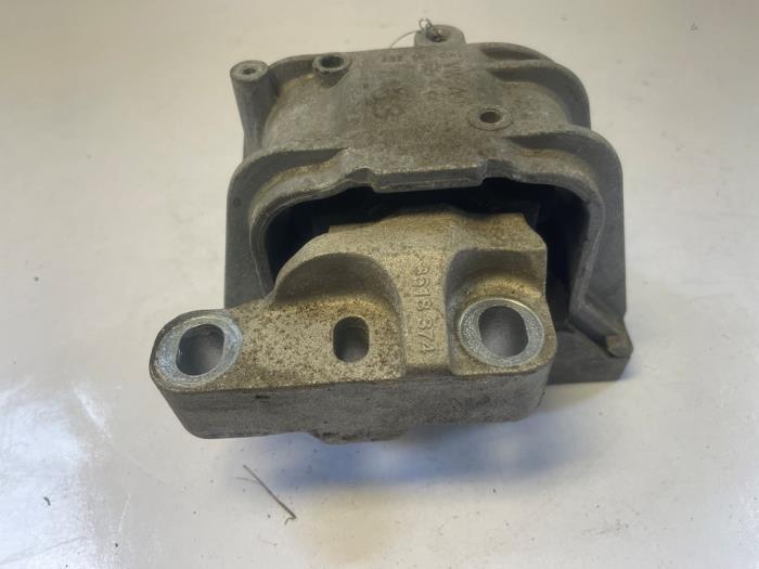 Support moteur d'un Volkswagen Golf, Autos : Pièces & Accessoires, Suspension & Châssis, Volkswagen, Utilisé, 3 mois de garantie