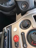 Reunolt modus Benzen 1.2 km 181 bj 2004, Autos : Divers, Autocollants de voiture, Enlèvement ou Envoi