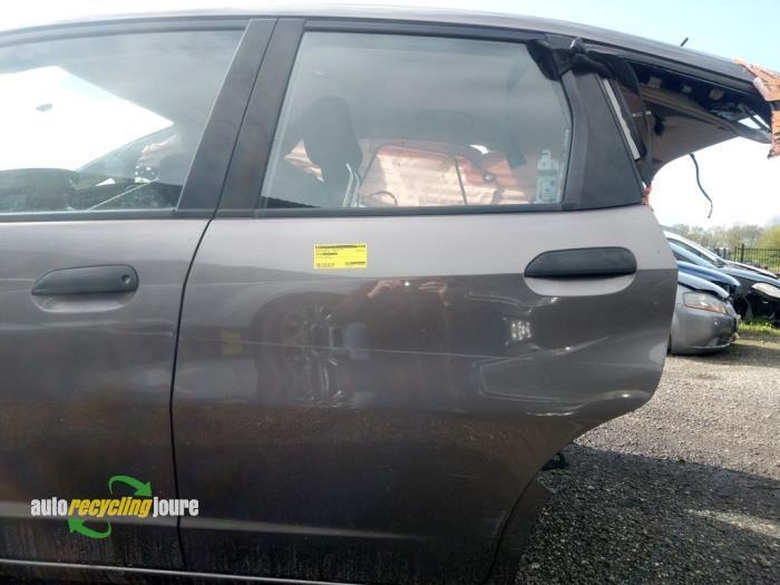 Portier 4Deurs links-achter van een Honda Jazz (YR578M), Auto-onderdelen, Carrosserie, Deur, Honda, Gebruikt, 3 maanden garantie