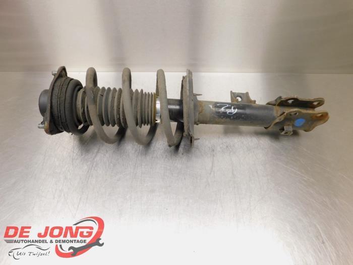 Barre amortisseur avant droit d'un Hyundai IX35, Autos : Pièces & Accessoires, Suspension & Châssis, Hyundai, Utilisé, 3 mois de garantie