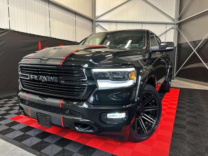 Dodge RAM 1500/V8/Laramie/Limited/Night/Hulk Edition/Pano/Lu, Autos, Dodge, Entreprise, Achat, RAM 1500, Caméra 360°, 4x4, ABS