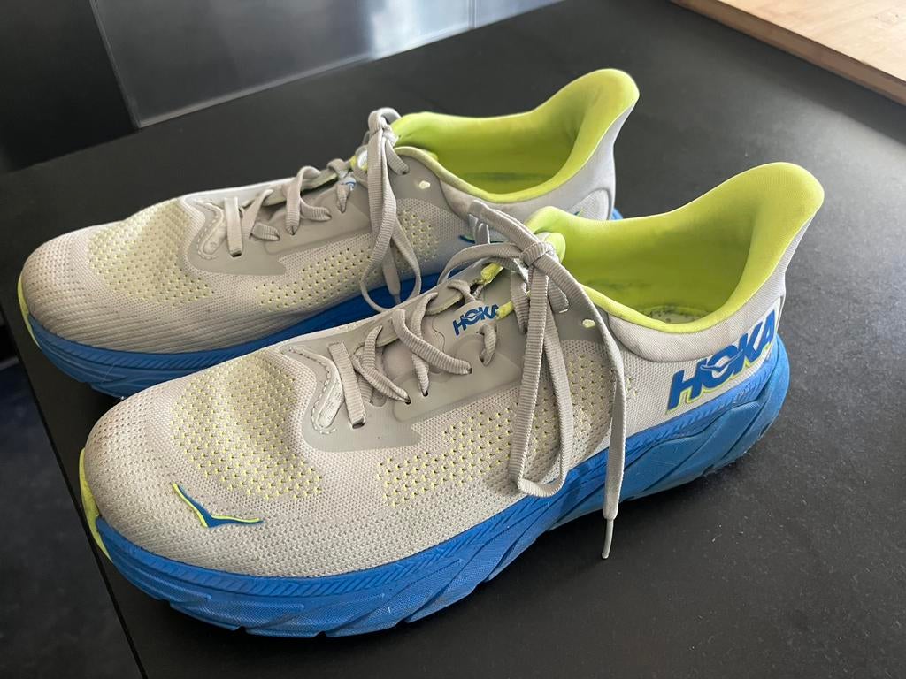 Hoka Arahi 7 43 1/3, Sports & Fitness, Course, Jogging & Athlétisme, Enlèvement, Comme neuf