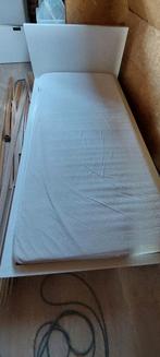 Matelas à sommier simple Ikea, Maison & Meubles, 100 cm, 210 cm, Enlèvement, Autres matériaux