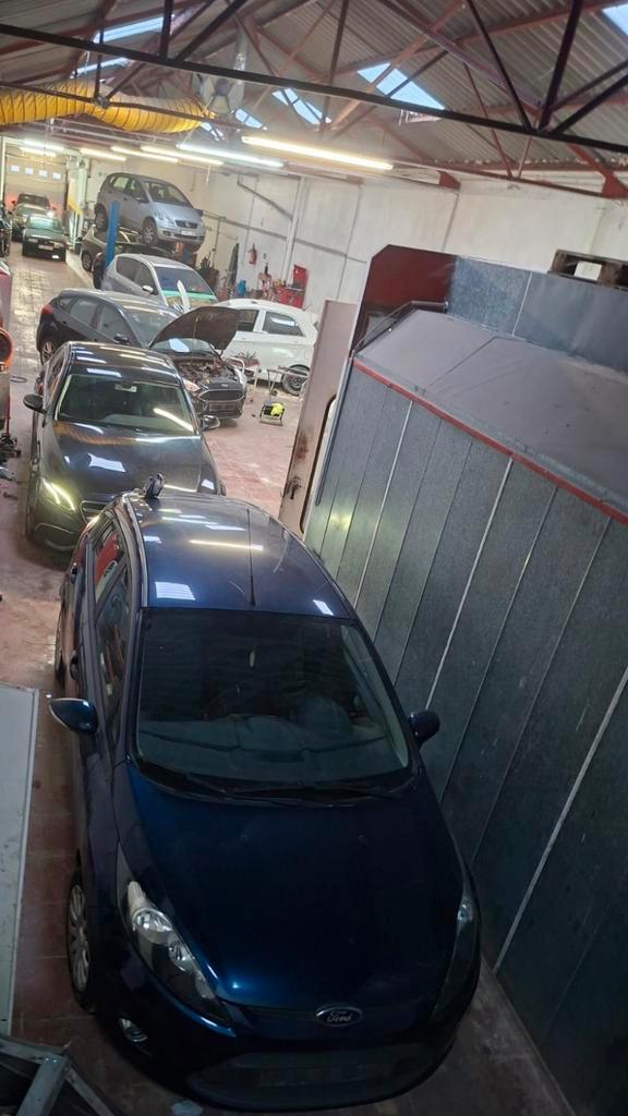 Commerce à remettre Garage mécanique, Articles professionnels, Exploitations & Reprises