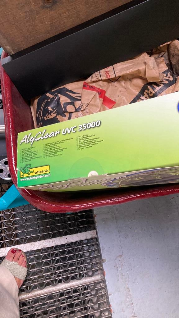 Vijver uvc 35000, Ophalen, Zo goed als nieuw