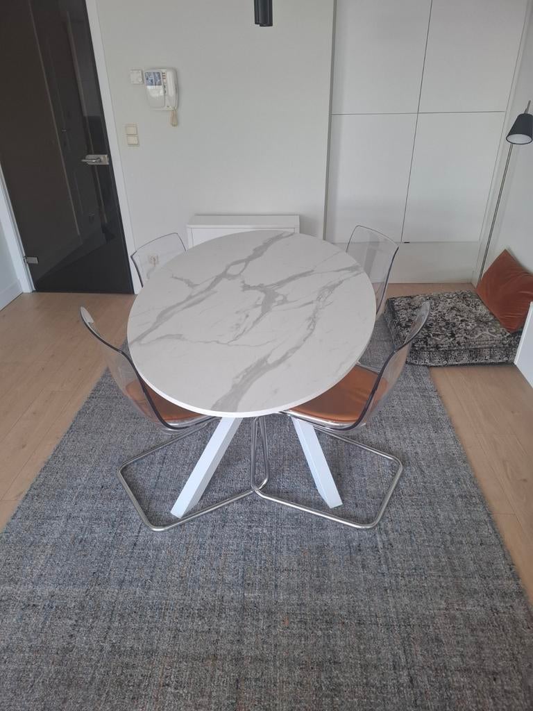 Ovalen eettafel, Enlèvement, Comme neuf