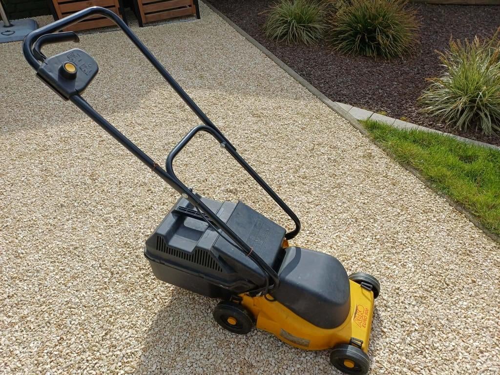 Grasmaaier, Jardin & Terrasse, Tondeuses à gazon, Tondeuse rotative, 30 à 39 cm, Enlèvement, Utilisé