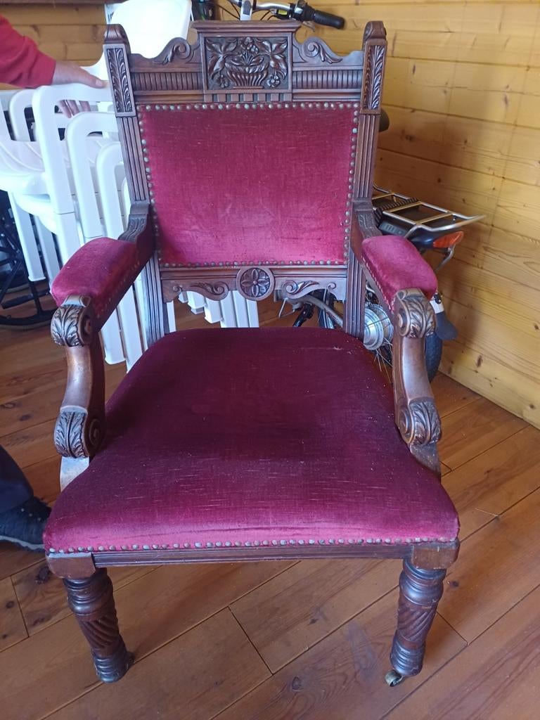 Siège ancien, Enlèvement