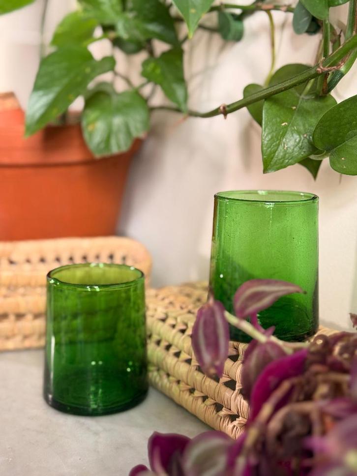 Set of HandBlown Moroccan Green Glasses Tumbler with Bubbles, Maison & Meubles, Cuisine | Vaisselle, Neuf, Verre ou Verres, Autres styles