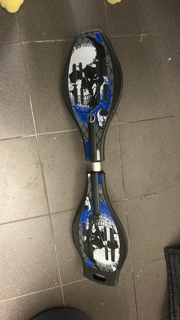 Waveboard Roces, Sports & Fitness, Skateboard, Enlèvement, Comme neuf, Waveboard