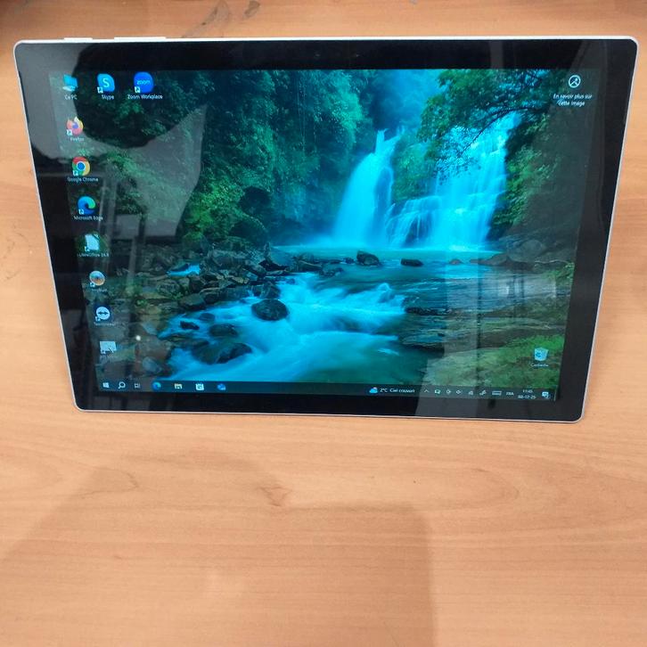 Microsoft Surface Pro LTE, Computers en Software, Windows Tablets, Refurbished, Wi-Fi en Mobiel internet, 12 inch, 256 GB, Usb-aansluiting
