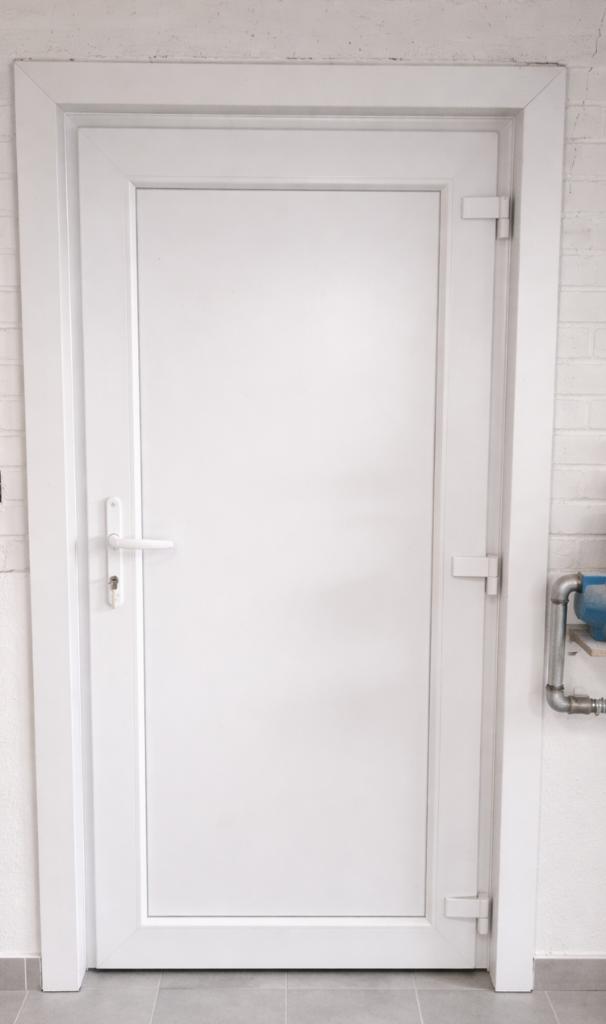 PVC witte achterdeur 0,9 x 2,0m (regio De Pinte), Doe-het-zelf en Bouw, Ophalen, Kunststof, Gebruikt, 80 tot 100 cm