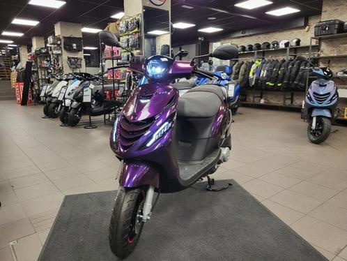 Piaggio Zip SP Mistic Purple 50cc B klasse, Fietsen en Brommers, Scooters | Piaggio, Nieuw, Zip, Klasse B (45 km/u), Benzine, Ophalen