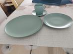 18  delig groen servies, Huis en Inrichting, Keuken | Servies, Ophalen, Zo goed als nieuw