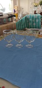 glazen op voet apero glas 3 stuks, Ophalen of Verzenden, Zo goed als nieuw, Overige typen