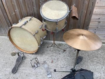 oude batterij uit de jaren 60, vintage beschikbaar voor biedingen
