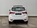 ✅Hyundai IX20 1.4 CRDi Lounge GARANTIE Pano Navi Leder Parks, Auto's, Hyundai, Voorwielaandrijving, Monovolume, Zwart, 4 cilinders