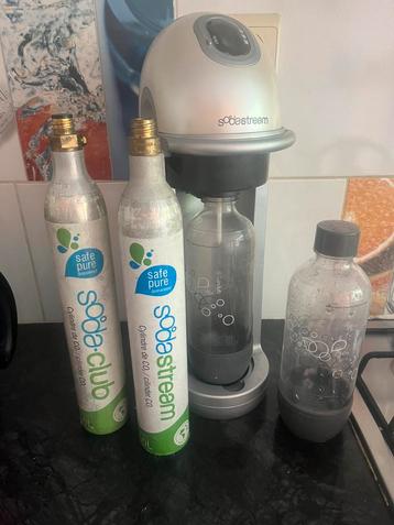 Machine  SodaStream, préparez vos  sodas pétillants et frais beschikbaar voor biedingen