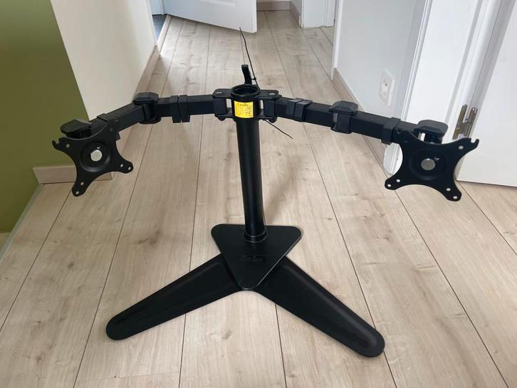 iiyama DS1002D-B1 Dual Screen Desktop Stand, Computers en Software, Monitoren, Zo goed als nieuw, Ophalen