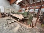 Paneelzaagmachine, Ophalen