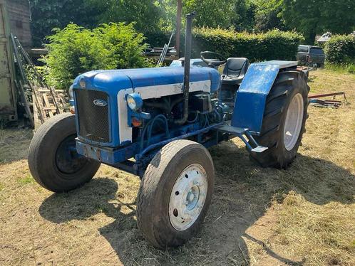 1957 Ford Major Tweewielaangedreven landbouwtractor, Zakelijke goederen, Landbouw | Tractoren, Ford, Gebruikt