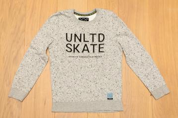 Grijze skate sweater T-shirt C&A, maat 146-152 beschikbaar voor biedingen