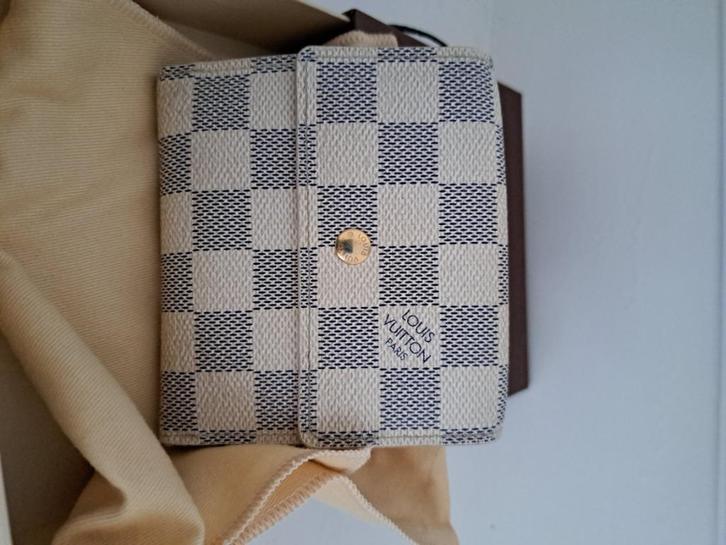 Louis Vuitton portemonnee, Handtassen en Accessoires, Portemonnees, Zo goed als nieuw, Overige merken, Leder, Ophalen of Verzenden