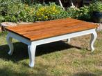 Mooie houten salontafel, Ophalen