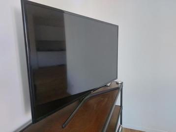 Samsung LED TV S5201 48in beschikbaar voor biedingen