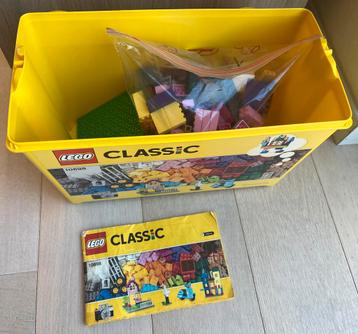 Lego Classic 10698 beschikbaar voor biedingen