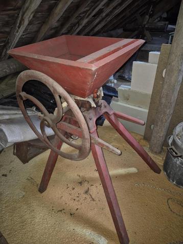 Broyeur à fruits beschikbaar voor biedingen