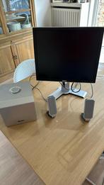 Dell monitor + bijhorende luidsprekers & baskast, Zo goed als nieuw, Ophalen, Dell