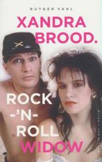 (m104a) Sandra Brood, Rock 'n Roll Widow, Livres, Musique, Utilisé, Enlèvement ou Envoi
