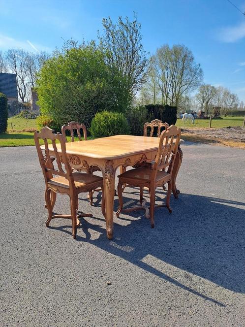 Tafel Louis XV met 4 stoelen, Huis en Inrichting, Tafels | Eettafels, Zo goed als nieuw, Ophalen