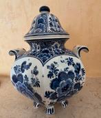Vase bleu de Delft, Antiquités & Art, Antiquités | Porcelaine, Enlèvement ou Envoi