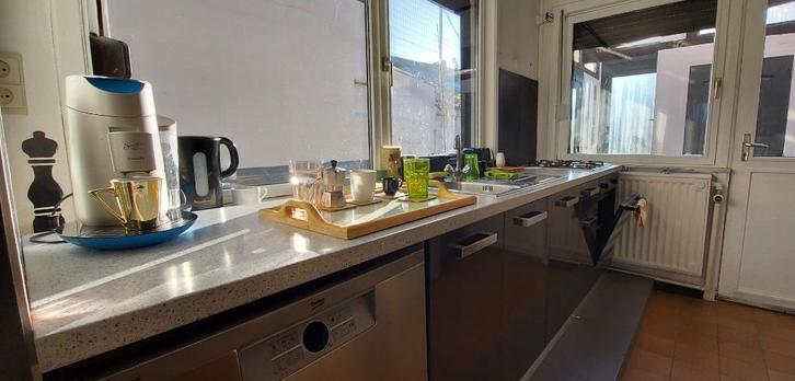 Huis met 5 slaapkamers te koop, Immo, Huizen en Appartementen te koop, Charleroi, tot 200 m², Tussenwoning, D