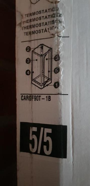 sanitaire  beschikbaar voor biedingen